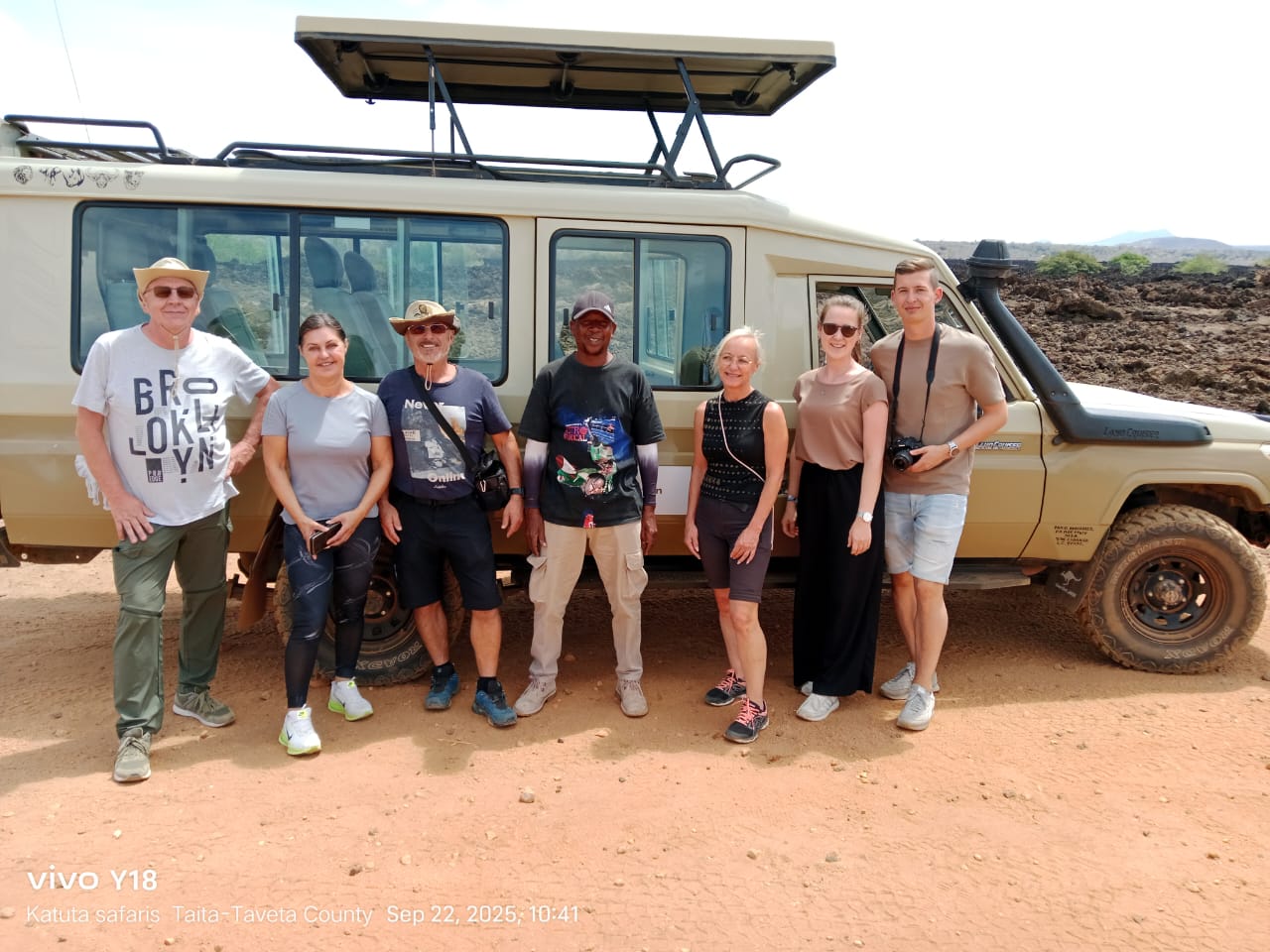 A safari cruiser on the plains of the masai mara